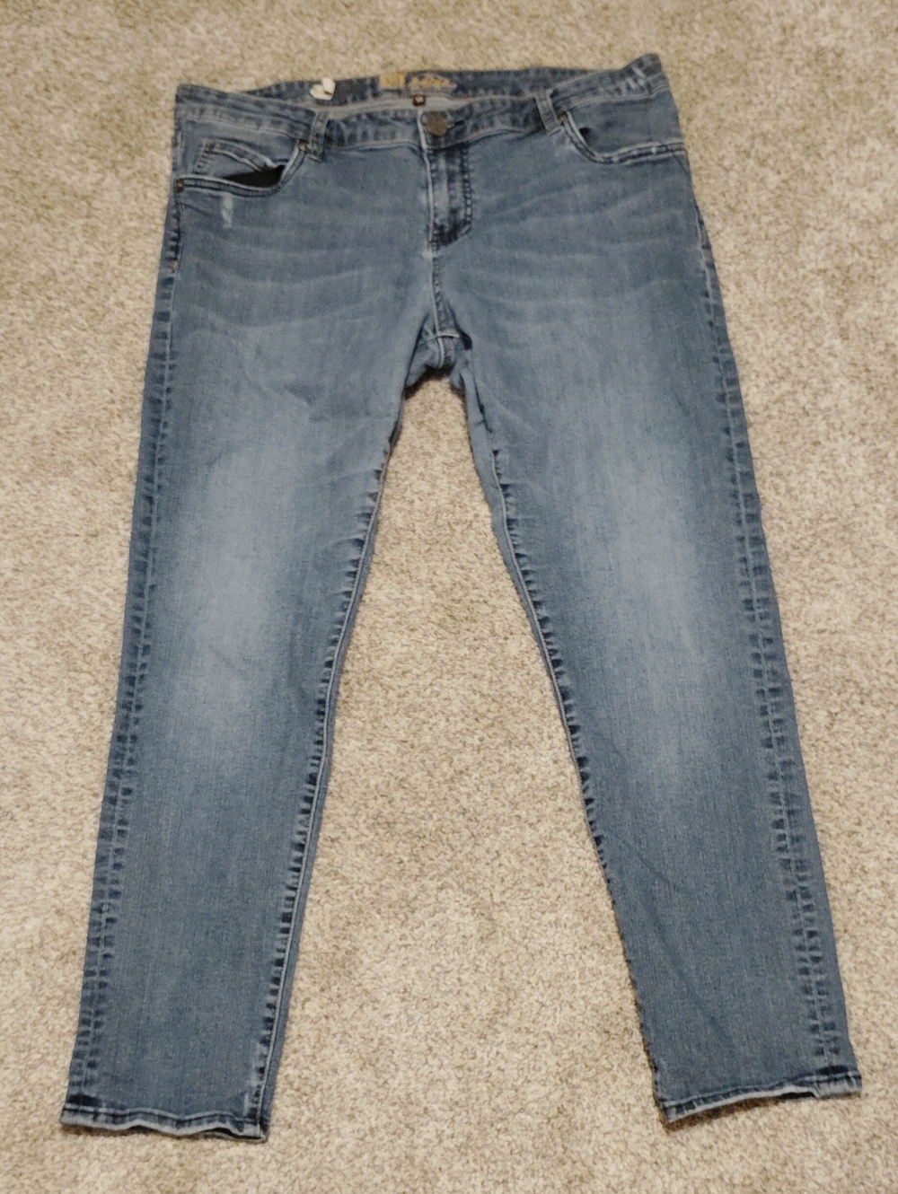 Kut from the Kloth Light Blue Boyfriend Jeans